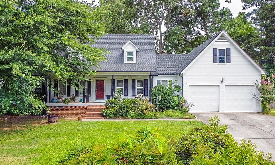 1st image of 1036 Forest Glen Dr