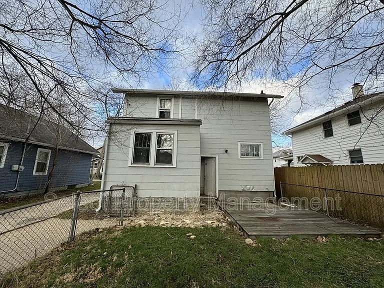 1726 Tecumseh St — Photo 21