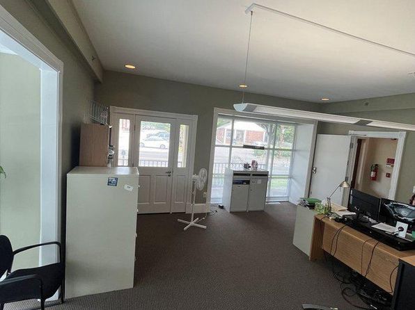 524 Plymouth Rd, Ambler, PA 19002