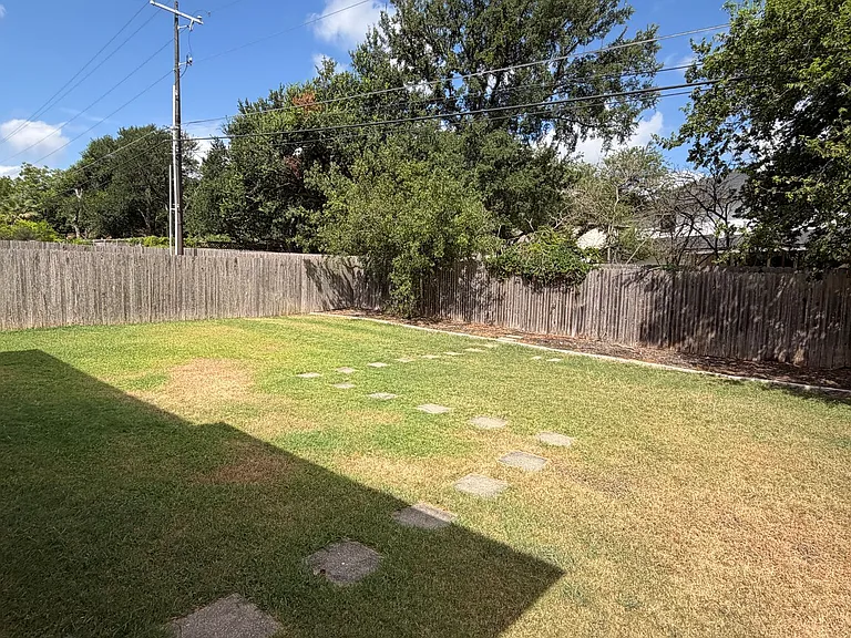 11412 Maggiore Dr — Photo 2