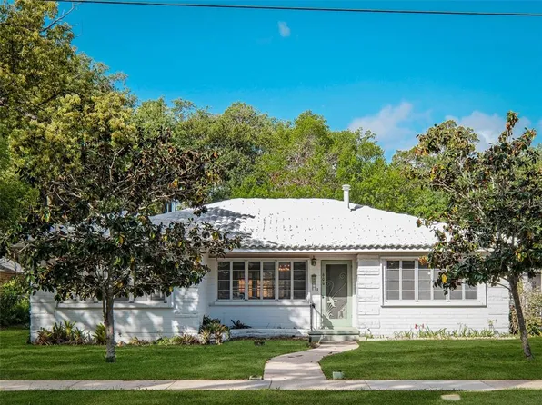 600 Magnolia St, New Smyrna Beach, FL 32168