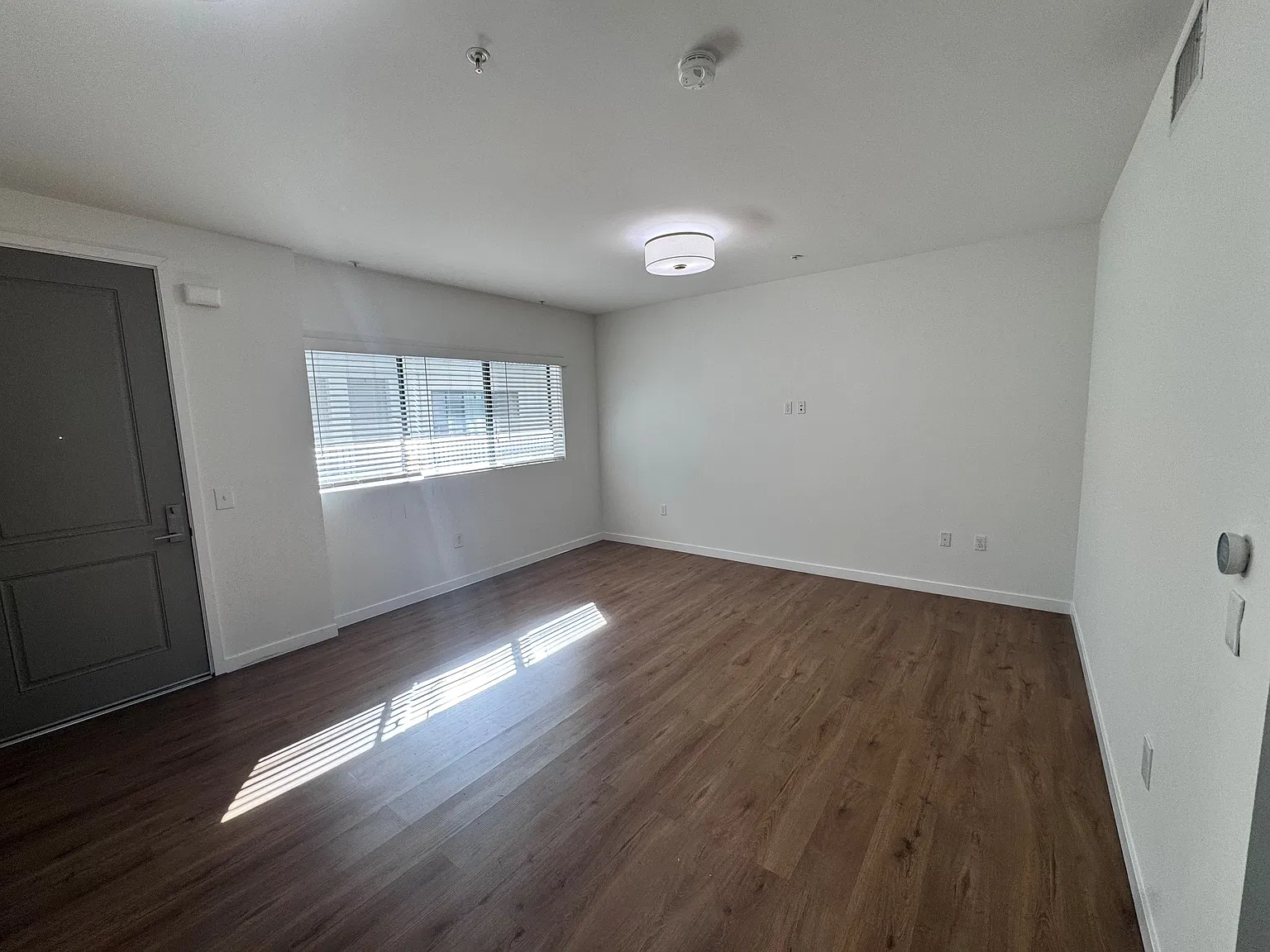 1 bed, 510 sqft, $2,500 — Photo 4