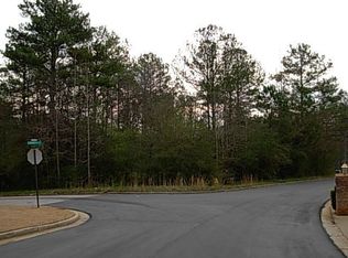 4928 Kanawha Blf, Stone Mountain, GA