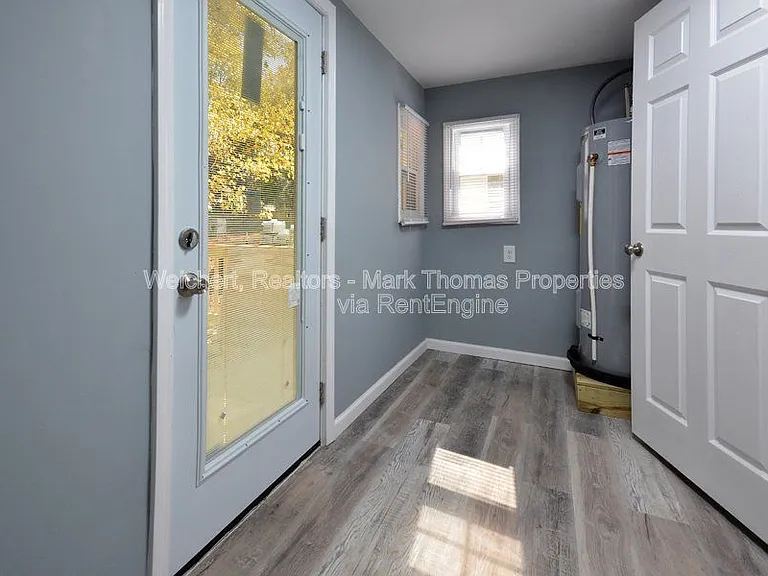 216 N Guthrie Ave — Photo 27