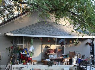 916 N Oakland Ave, Mountain Grove, MO 65711