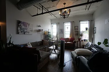 Rented by Rennit Inc.