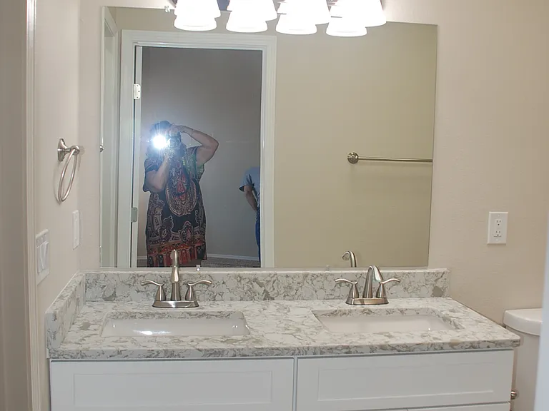 659 Reeves Pl SW — Photo 10