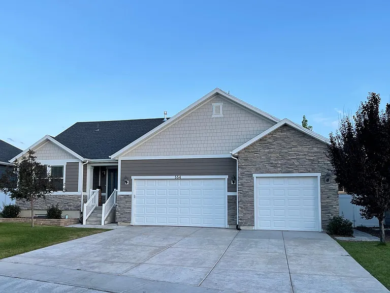 554 E Old Mill Dr — Photo 24