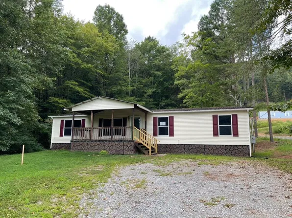 131 S Pine Grove Rd, La Fayette, GA 30728