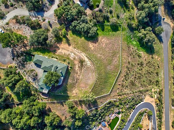2nd image of 16765 Charro Rd