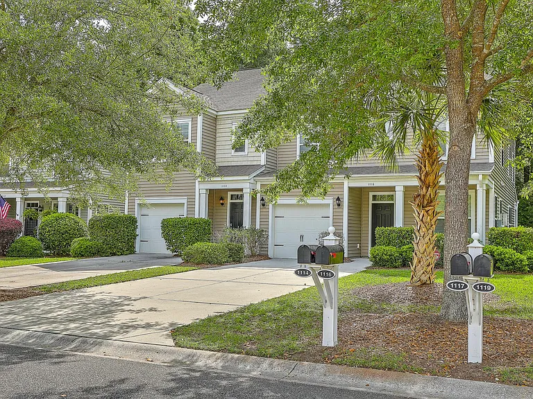 1114 Santa Elena Way — Photo 27