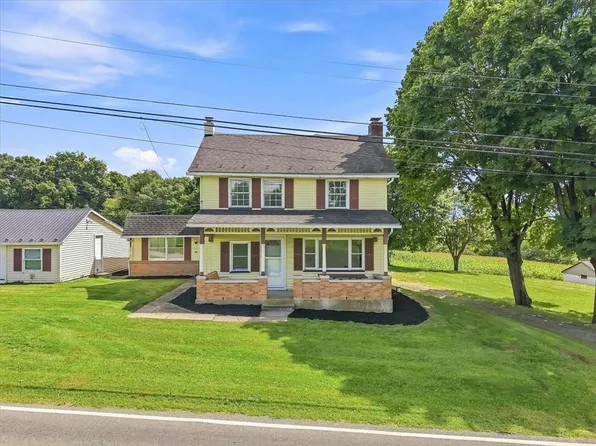 2412 Clearview Rd, Coplay, PA 18037