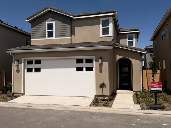 1521 Pioneer Ln, Clovis, CA