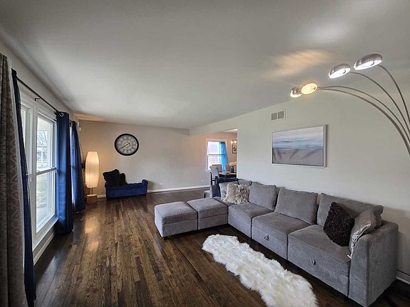 5th image of 3006 Buttonwood Walk