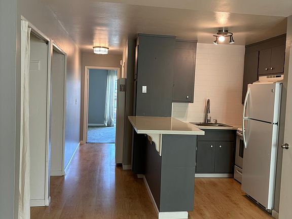 3rd image of 1915 Bush St #4