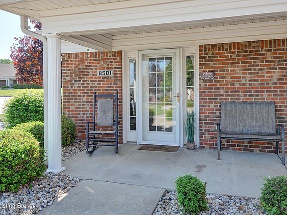 2nd image of 8501 Applegate Village Dr