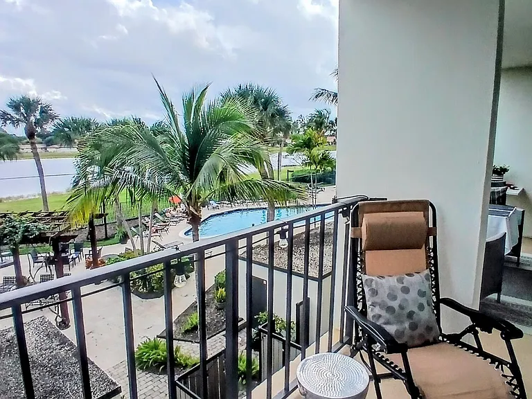 1830 Embassy Dr #309 — Photo 17