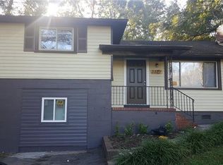 3520 Lake Rd, Charlotte, NC 28269