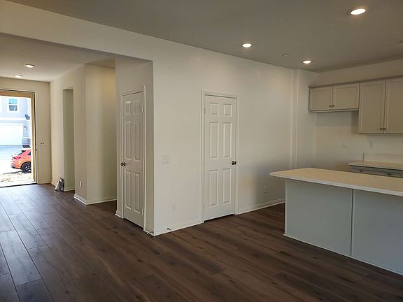 5th image of 19580 Sunkissed Ridge Dr