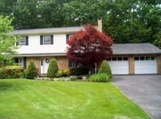 44 Oakwood Dr, Apalachin, NY 13732