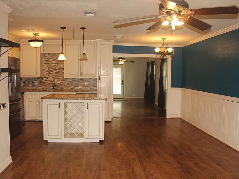6377 County Road 659 — Photo 10