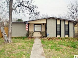1107 Barbara Dr, San Marcos, TX 78666