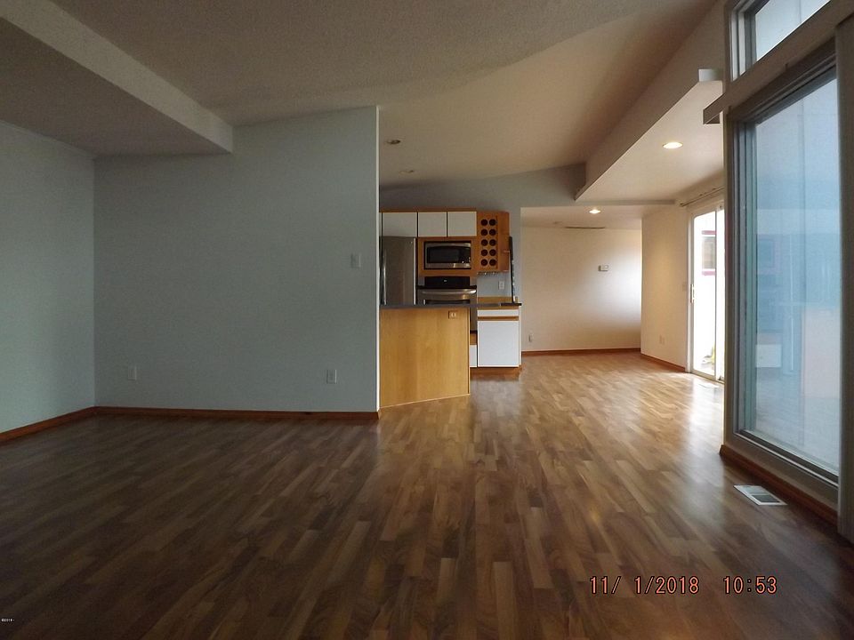 1st image of 226 NE San Bayo Cir #O