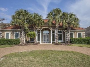 804 E Coast Ln, North Myrtle Beach, SC 29582