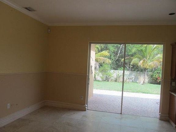 4th image of 8927 NW 182nd Ter