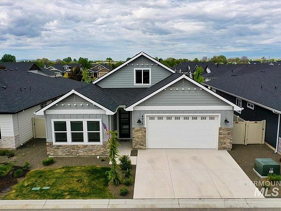 3rd image of 4015 S Scoria Way