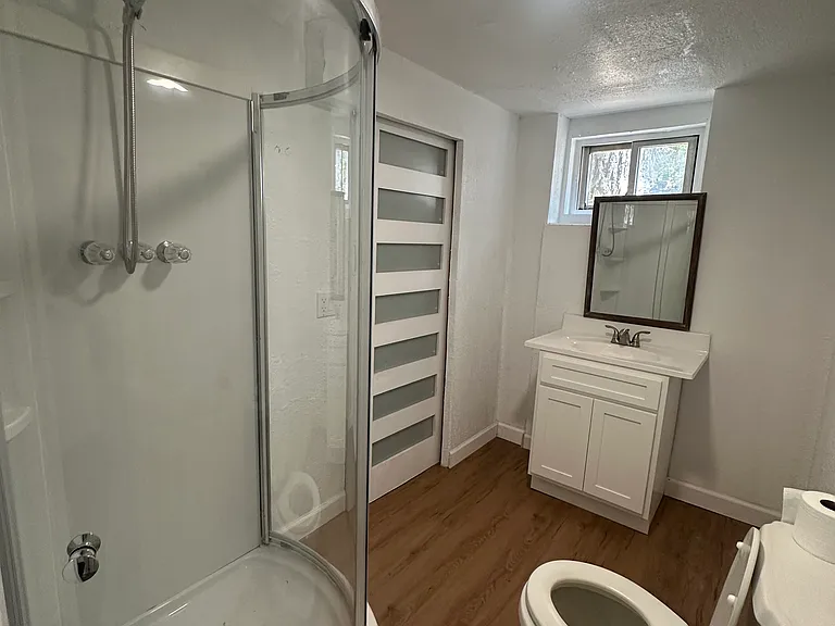 10311 Redwood Rd — Photo 15