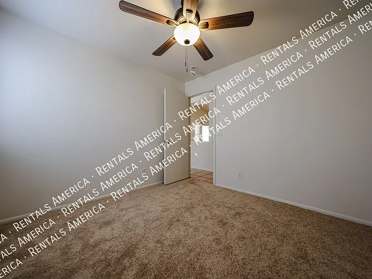 2354 E Browning Pl — Photo 16