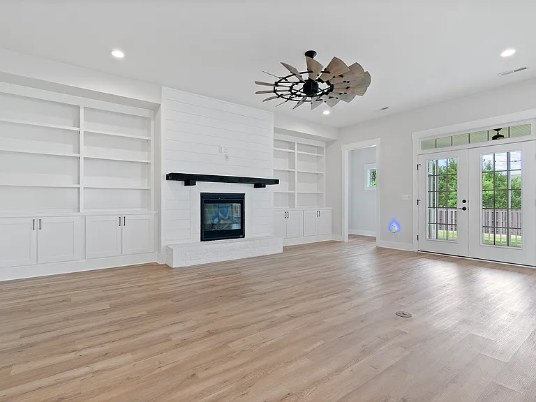 6605 Waxwood Dr — Photo 9