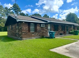 902 Anise St, Dequincy, LA 70633