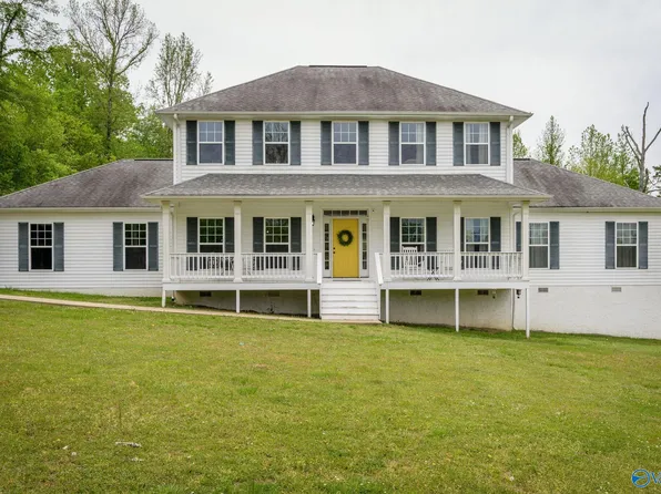 2615 Union Hill Rd, Union Grove, AL 35175