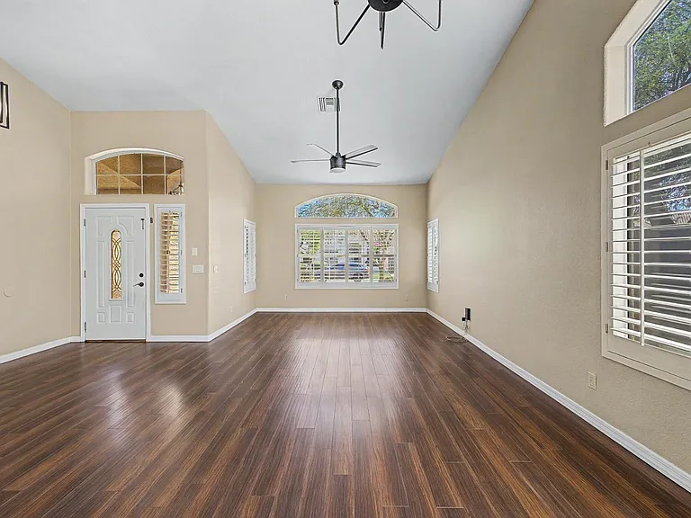 6126 E Juniper Ave — Photo 13