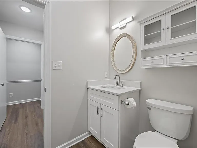 410 Hickory Walk — Photo 20