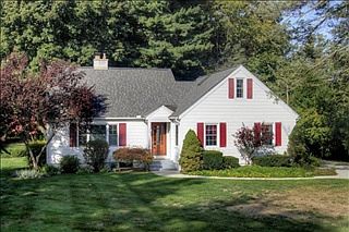 1st image of 244 W Hamilton Ln