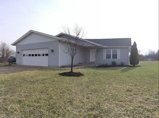 1935 Helens Dr, Martin, MI 49070