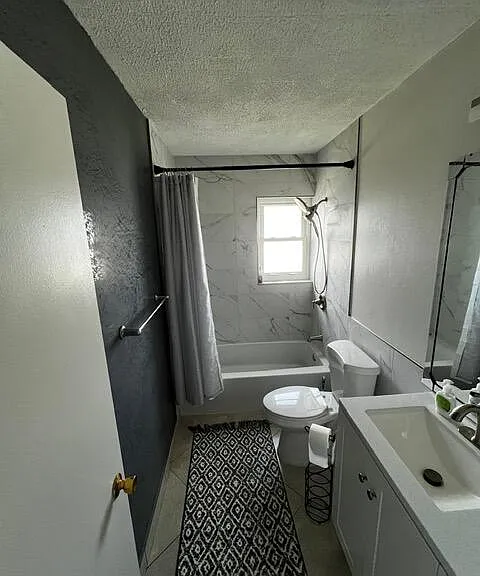 1001 NE 14th Ave #701 — Photo 26