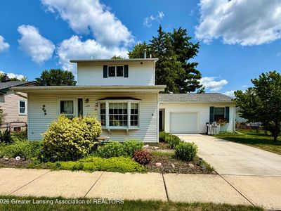 235 S Benjamin St, Fowlerville, MI, 48836