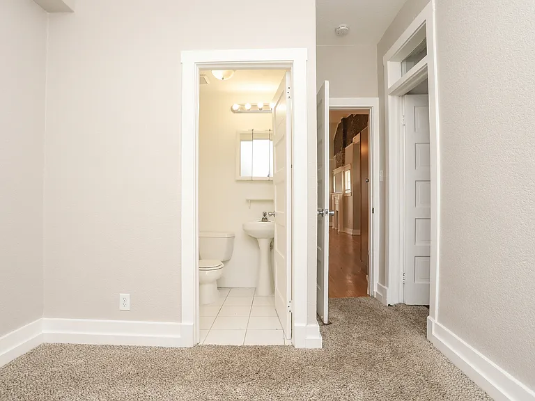 1205 E 23rd Ave — Photo 7