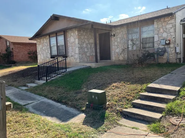1237 Churing Dr, San Antonio, TX 78245