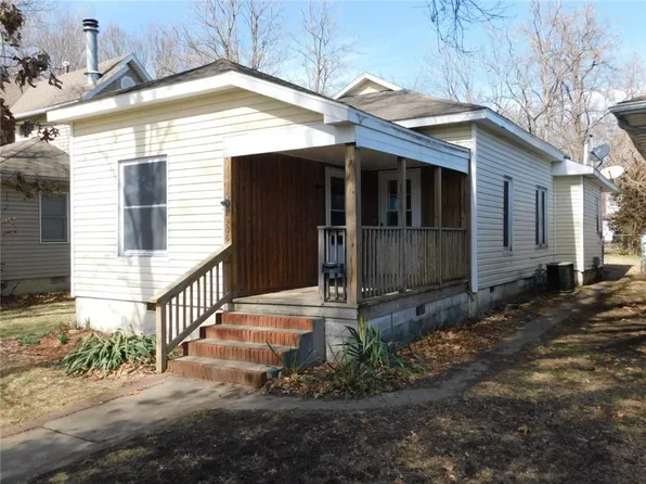 306 W Kansas St, Pittsburg, KS 66762