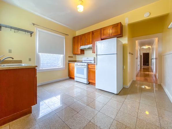 1037 Sanchez St #1037