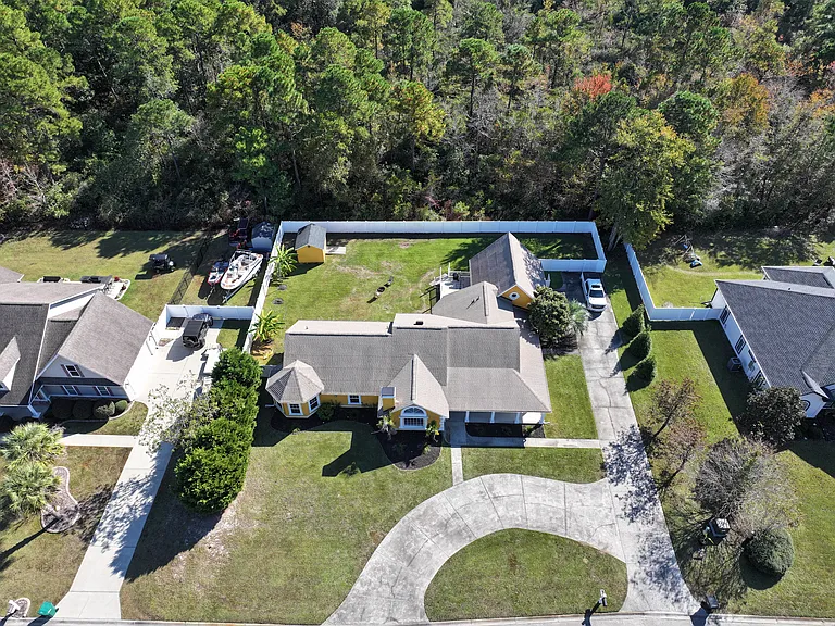 2409 Hunters Trl — Photo 45