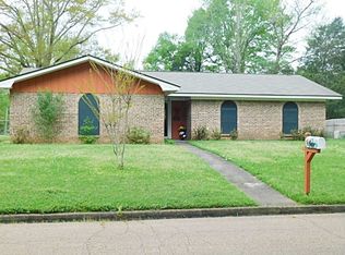 214 Indian Mound Rd, Clinton, MS 39056