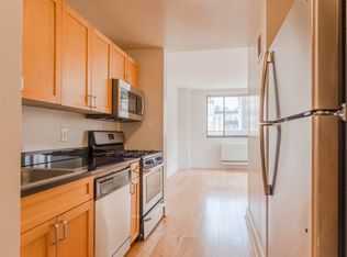 323 W 96th St APT 301, New York, NY 10025