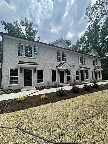 208 Power Ave #B Photo 1