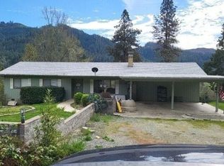 161 View Ln, Days Creek, OR 97429